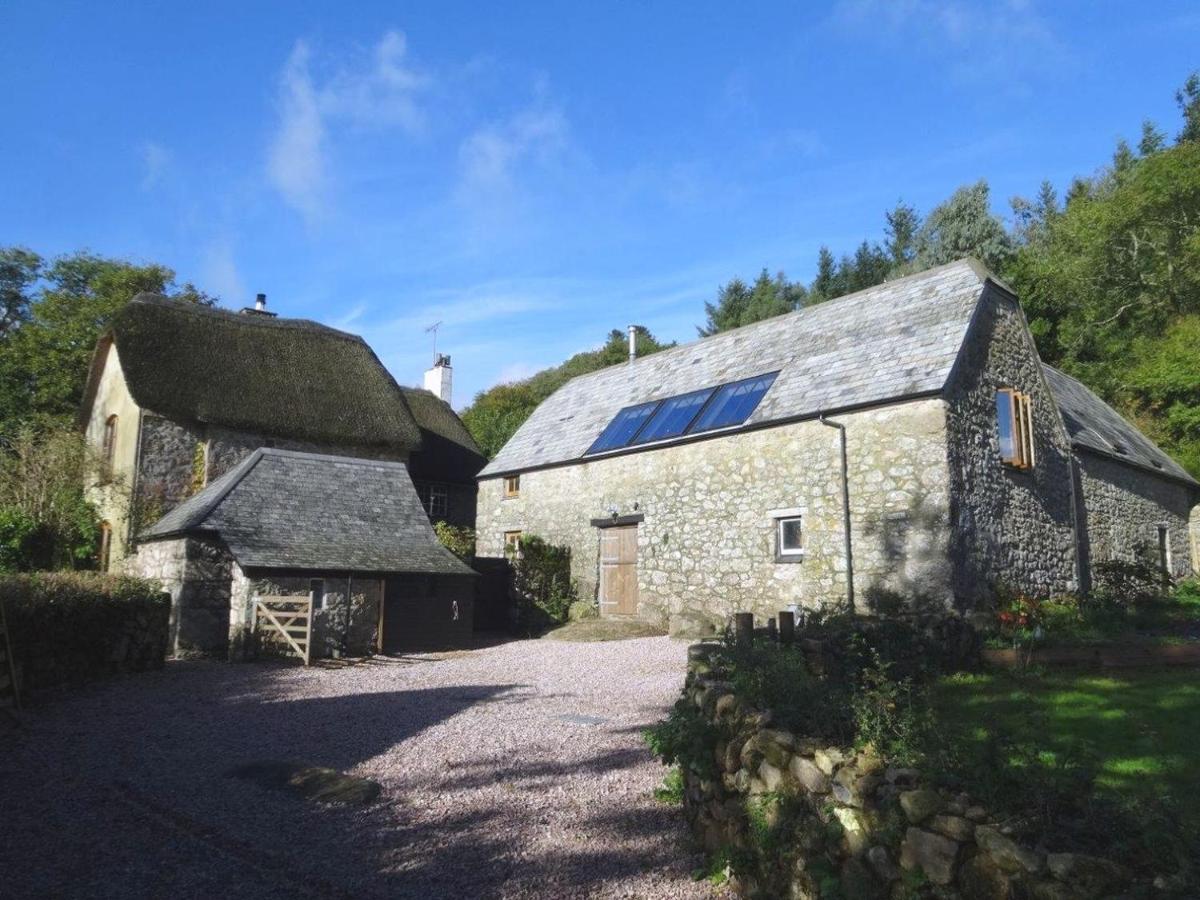 The Hayloft Villa Manaton Exterior photo